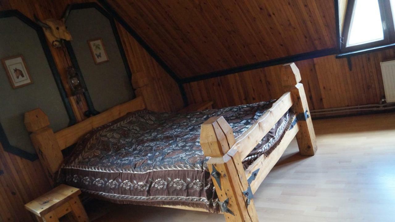 Guest House Jumiezis Pļaviņas Εξωτερικό φωτογραφία