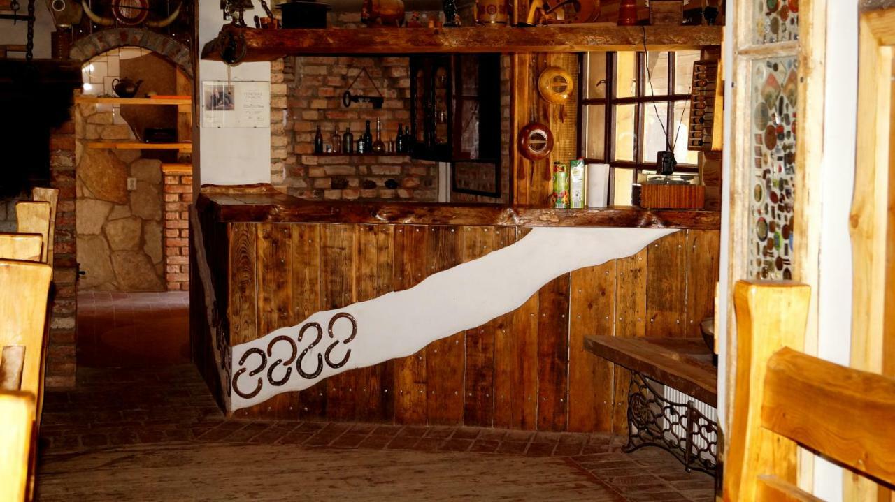 Guest House Jumiezis Pļaviņas Εξωτερικό φωτογραφία
